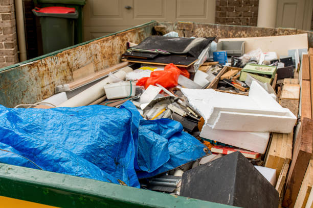 Best Estate Cleanout  in Warren Af, WY